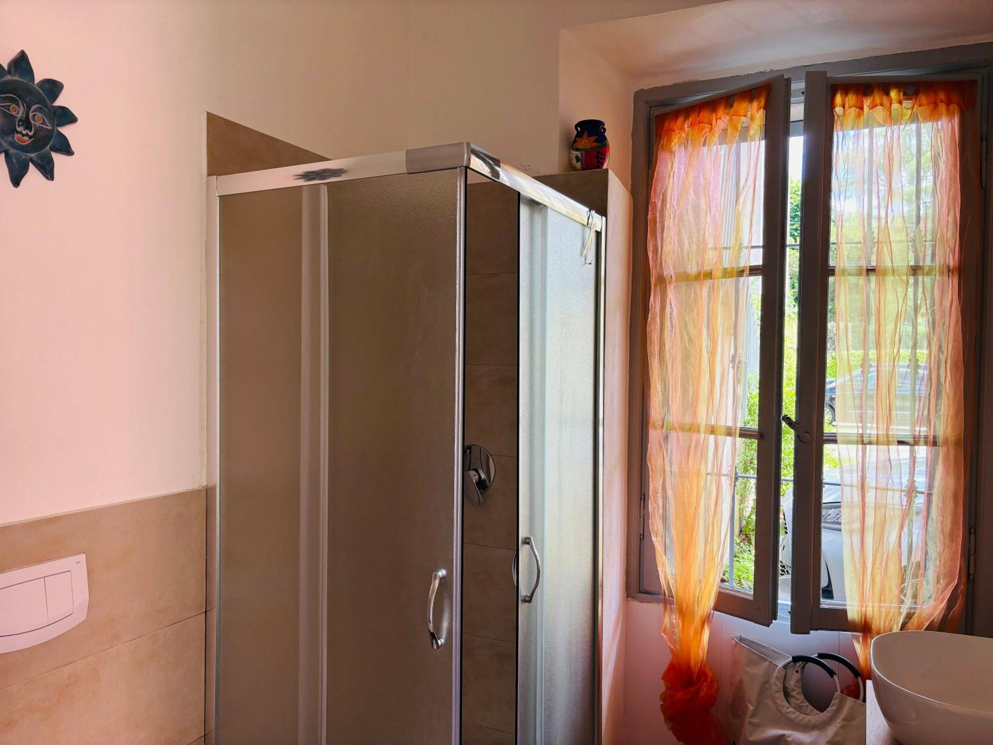 Friendly Africa Room Como Center ภายนอก รูปภาพ
